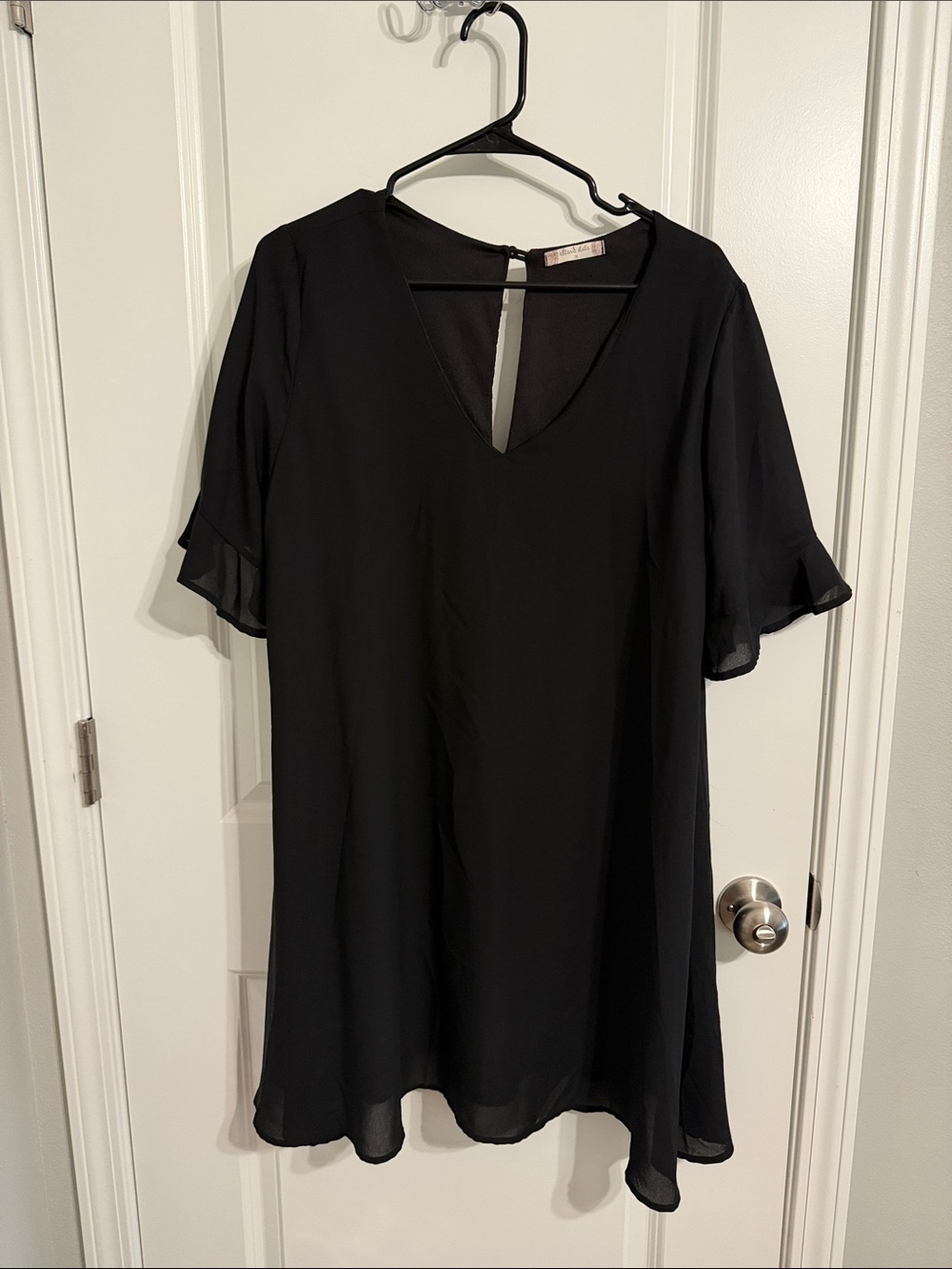 Altar'd State Black V-Neck Flutter Sleeve Tunic